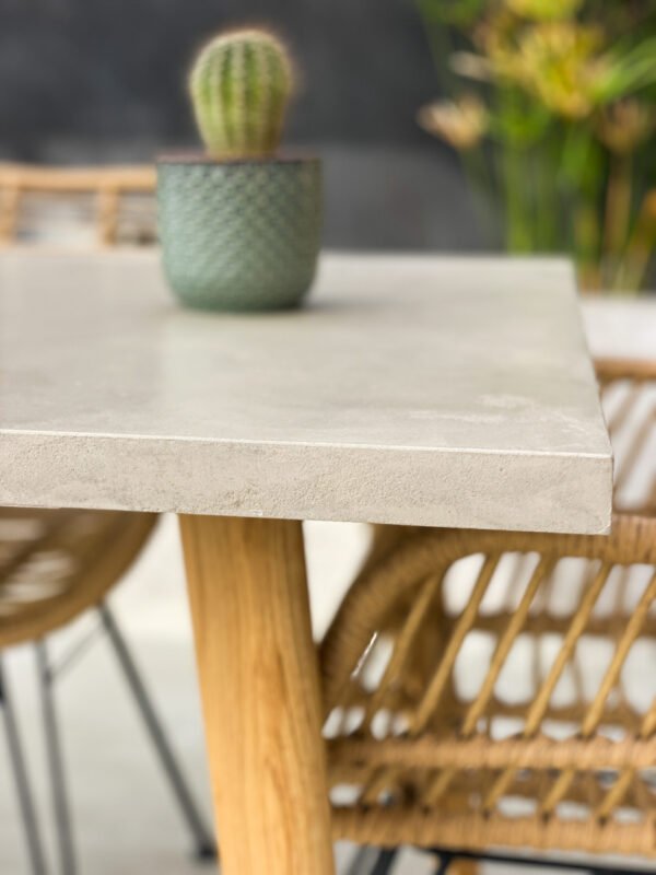 Table béton ciré pieds compas bois – Image 4