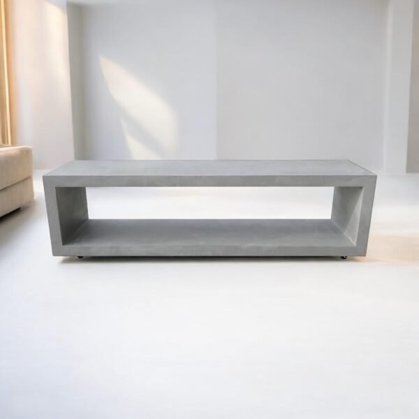Table basse béton ciré sur mesure - plateau béton ciré - pieds métal ou bois - L’atelier Place est spécialisé dans la réalisation de mobilier d’intérieur sur mesure en béton ciré L’atelier Place est spécialisé dans la réalisation de mobilier d’intérieur sur mesure en béton ciré. Table basse béton ciré entièrement réalisée à la main et personnalisable. Table basse béton ciré sur mesure - plateau béton ciré - pieds métal ou bois- : table , table basse , meuble tv , desserte … C’est Innovant ! Grâce à la mise au point d’un concept innovant aussi bien dans la matière que dans la structure, les meubles béton ciré sont léger et facile d’entretien - Du choix ! Décliné dans une multitude de couleurs, de formes et de dimensions, le design est épuré et élégant, il répondra à toutes les attentes et les exigences de décorations - Unique ! Le rendu de la matière confère un aspect unique à chaque meuble. La vaste gamme de piètements proposés est personnalisable et les dimensions infinies pour personnaliser son meuble - Handmade ! Tous les meubles sont conçus et réalisés à la main de la tête aux pieds .Fabriqué sous 10 jours puis expédiés dans toute la France . Le béton ciré est un matériau moderne et esthétique qui combine l’apparence du béton avec une finition lisse et brillante. Il est souvent utilisé pour les revêtements de sols, murs, meubles, et même les plans de travail en raison de son aspect contemporain et de ses propriétés pratiques. Le béton ciré est apprécié pour sa résistance, sa durabilité et sa facilité d’entretien. Il est composé de béton, de pigments, de résines et d’autres additifs qui permettent de créer une finition lisse et uniforme BETON CIRE - TABLE -TABLE A DINER - TABLE SUR MESURE – TABLE BETON CIRE - TABLE REUNION - TABLE BASSE SUR MESURE – TABLE - BASSE BETON CIRE - TABLE BASSE – MEUBLE - MOBILIER SUR MESURE - MOBILIER BETON CIRE - FAIT MAIN – HANDMADE - PIEDS TABLE – PIEDS METAL - ILOT CENTRAL – BUREAU – SALON - SUR MESURE – DECORATION - DESIGN – MEUBLE - TABLE DE DINER – CUISINE – COMPTEMPORAIN - BOHEME CHIC - table béton ciré sur mesure - table fait main - table à diner - table repas - table salle à manger