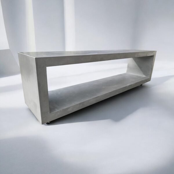 Table basse béton ciré sur mesure - plateau béton ciré - pieds métal ou bois - L’atelier Place est spécialisé dans la réalisation de mobilier d’intérieur sur mesure en béton ciré L’atelier Place est spécialisé dans la réalisation de mobilier d’intérieur sur mesure en béton ciré. Table basse béton ciré entièrement réalisée à la main et personnalisable. Table basse béton ciré sur mesure - plateau béton ciré - pieds métal ou bois- : table , table basse , meuble tv , desserte … C’est Innovant ! Grâce à la mise au point d’un concept innovant aussi bien dans la matière que dans la structure, les meubles béton ciré sont léger et facile d’entretien - Du choix ! Décliné dans une multitude de couleurs, de formes et de dimensions, le design est épuré et élégant, il répondra à toutes les attentes et les exigences de décorations - Unique ! Le rendu de la matière confère un aspect unique à chaque meuble. La vaste gamme de piètements proposés est personnalisable et les dimensions infinies pour personnaliser son meuble - Handmade ! Tous les meubles sont conçus et réalisés à la main de la tête aux pieds .Fabriqué sous 10 jours puis expédiés dans toute la France . Le béton ciré est un matériau moderne et esthétique qui combine l’apparence du béton avec une finition lisse et brillante. Il est souvent utilisé pour les revêtements de sols, murs, meubles, et même les plans de travail en raison de son aspect contemporain et de ses propriétés pratiques. Le béton ciré est apprécié pour sa résistance, sa durabilité et sa facilité d’entretien. Il est composé de béton, de pigments, de résines et d’autres additifs qui permettent de créer une finition lisse et uniforme BETON CIRE - TABLE -TABLE A DINER - TABLE SUR MESURE – TABLE BETON CIRE - TABLE REUNION - TABLE BASSE SUR MESURE – TABLE - BASSE BETON CIRE - TABLE BASSE – MEUBLE - MOBILIER SUR MESURE - MOBILIER BETON CIRE - FAIT MAIN – HANDMADE - PIEDS TABLE – PIEDS METAL - ILOT CENTRAL – BUREAU – SALON - SUR MESURE – DECORATION - DESIGN – MEUBLE - TABLE DE DINER – CUISINE – COMPTEMPORAIN - BOHEME CHIC - table béton ciré sur mesure - table fait main - table à diner - table repas - table salle à manger