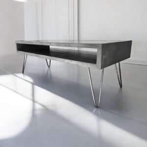 Table basse béton ciré sur mesure - plateau béton ciré - pieds métal ou bois - L’atelier Place est spécialisé dans la réalisation de mobilier d’intérieur sur mesure en béton ciré L’atelier Place est spécialisé dans la réalisation de mobilier d’intérieur sur mesure en béton ciré. Table basse béton ciré entièrement réalisée à la main et personnalisable. Table basse béton ciré sur mesure - plateau béton ciré - pieds métal ou bois- : table , table basse , meuble tv , desserte … C’est Innovant ! Grâce à la mise au point d’un concept innovant aussi bien dans la matière que dans la structure, les meubles béton ciré sont léger et facile d’entretien - Du choix ! Décliné dans une multitude de couleurs, de formes et de dimensions, le design est épuré et élégant, il répondra à toutes les attentes et les exigences de décorations - Unique ! Le rendu de la matière confère un aspect unique à chaque meuble. La vaste gamme de piètements proposés est personnalisable et les dimensions infinies pour personnaliser son meuble - Handmade ! Tous les meubles sont conçus et réalisés à la main de la tête aux pieds .Fabriqué sous 10 jours puis expédiés dans toute la France . Le béton ciré est un matériau moderne et esthétique qui combine l’apparence du béton avec une finition lisse et brillante. Il est souvent utilisé pour les revêtements de sols, murs, meubles, et même les plans de travail en raison de son aspect contemporain et de ses propriétés pratiques. Le béton ciré est apprécié pour sa résistance, sa durabilité et sa facilité d’entretien. Il est composé de béton, de pigments, de résines et d’autres additifs qui permettent de créer une finition lisse et uniforme BETON CIRE - TABLE -TABLE A DINER - TABLE SUR MESURE – TABLE BETON CIRE - TABLE REUNION - TABLE BASSE SUR MESURE – TABLE - BASSE BETON CIRE - TABLE BASSE – MEUBLE - MOBILIER SUR MESURE - MOBILIER BETON CIRE - FAIT MAIN – HANDMADE - PIEDS TABLE – PIEDS METAL - ILOT CENTRAL – BUREAU – SALON - SUR MESURE – DECORATION - DESIGN – MEUBLE - TABLE DE DINER – CUISINE – COMPTEMPORAIN - BOHEME CHIC - table béton ciré sur mesure - table fait main - table à diner - table repas - table salle à manger