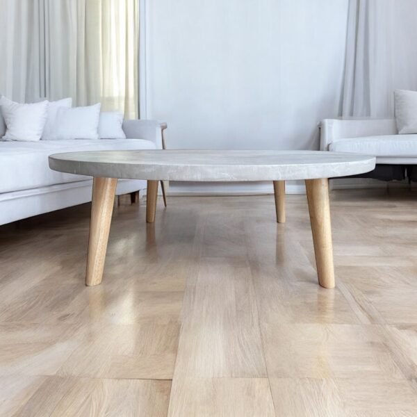 Table basse ronde béton ciré sur mesure - plateau béton ciré - pieds métal ou bois - L’atelier Place est spécialisé dans la réalisation de mobilier d’intérieur sur mesure en béton ciré L’atelier Place est spécialisé dans la réalisation de mobilier d’intérieur sur mesure en béton ciré. Table basse béton ciré entièrement réalisée à la main et personnalisable. Table basse béton ciré sur mesure - plateau béton ciré - pieds métal ou bois- : table , table basse , meuble tv , desserte … C’est Innovant ! Grâce à la mise au point d’un concept innovant aussi bien dans la matière que dans la structure, les meubles béton ciré sont léger et facile d’entretien - Du choix ! Décliné dans une multitude de couleurs, de formes et de dimensions, le design est épuré et élégant, il répondra à toutes les attentes et les exigences de décorations - Unique ! Le rendu de la matière confère un aspect unique à chaque meuble. La vaste gamme de piètements proposés est personnalisable et les dimensions infinies pour personnaliser son meuble - Handmade ! Tous les meubles sont conçus et réalisés à la main de la tête aux pieds .Fabriqué sous 10 jours puis expédiés dans toute la France . Le béton ciré est un matériau moderne et esthétique qui combine l’apparence du béton avec une finition lisse et brillante. Il est souvent utilisé pour les revêtements de sols, murs, meubles, et même les plans de travail en raison de son aspect contemporain et de ses propriétés pratiques. Le béton ciré est apprécié pour sa résistance, sa durabilité et sa facilité d’entretien. Il est composé de béton, de pigments, de résines et d’autres additifs qui permettent de créer une finition lisse et uniforme BETON CIRE - TABLE -TABLE A DINER - TABLE SUR MESURE – TABLE BETON CIRE - TABLE REUNION - TABLE BASSE SUR MESURE – TABLE - BASSE BETON CIRE - TABLE BASSE – MEUBLE - MOBILIER SUR MESURE - MOBILIER BETON CIRE - FAIT MAIN – HANDMADE - PIEDS TABLE – PIEDS METAL - ILOT CENTRAL – BUREAU – SALON - SUR MESURE – DECORATION - DESIGN – MEUBLE - TABLE DE DINER – CUISINE – COMPTEMPORAIN - BOHEME CHIC - table béton ciré sur mesure - table fait main - table à diner - table repas - table salle à manger