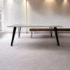 Table béton ciré sur mesure - plateau béton ciré - pieds métal ou bois - L’atelier Place est spécialisé dans la réalisation de mobilier d’intérieur sur mesure en béton ciré